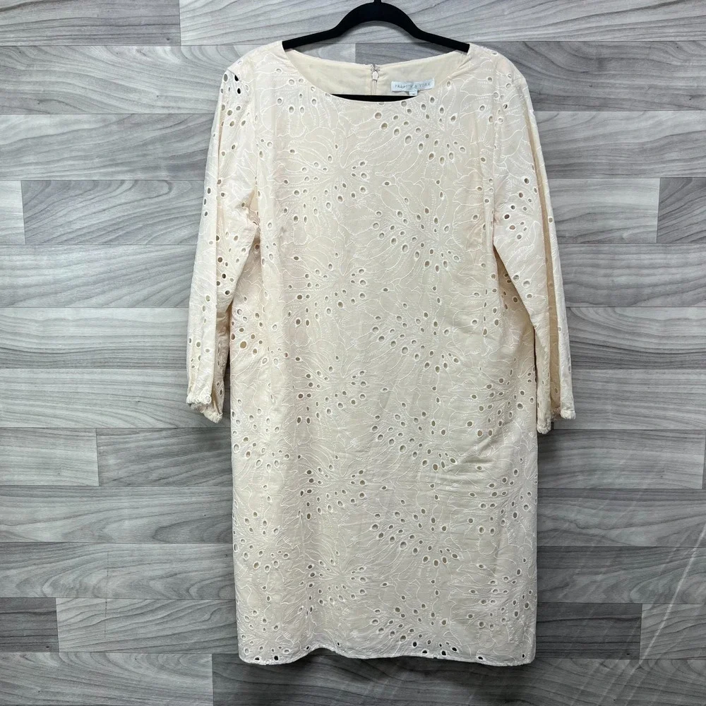Preston‎ & York Sheath Dress Women's Size 16 Beige 3/4 Sleeve Eyelet Embroidered
